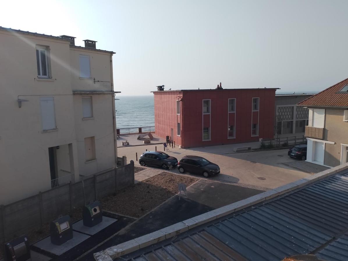 Le Rayon Vert Ault Exterior photo